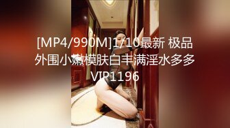 充满女人味,成熟阿姨-丽丽-大奶肥臀,坦克的诱惑,茓还挺嫩18P+68V